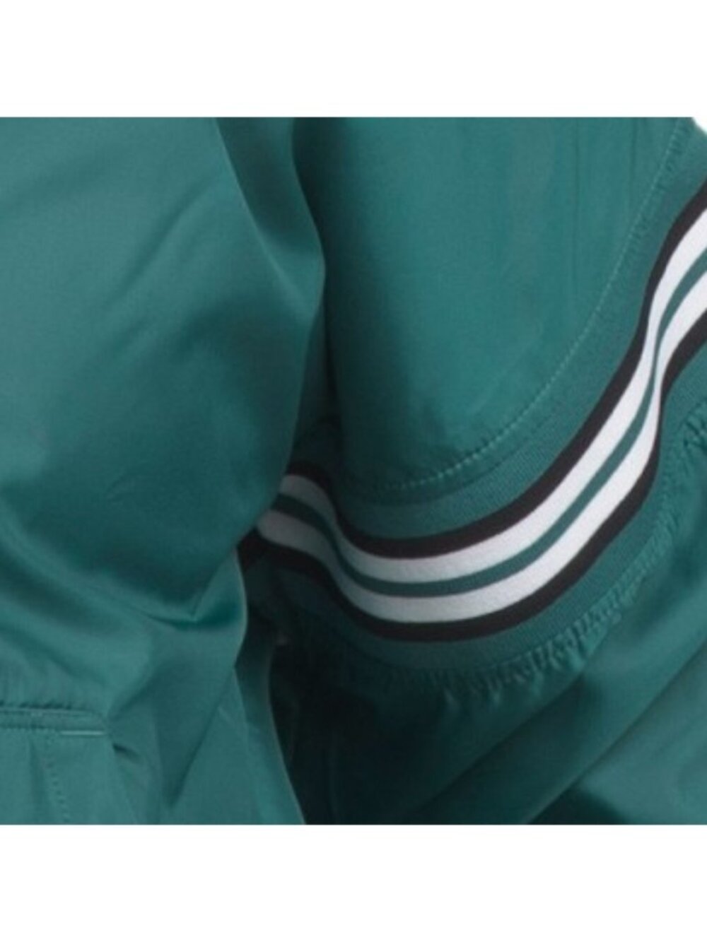 UNDER ARMOUR Icon Woven Heritage Quarter Zip Jacket - Picture 3 of 3